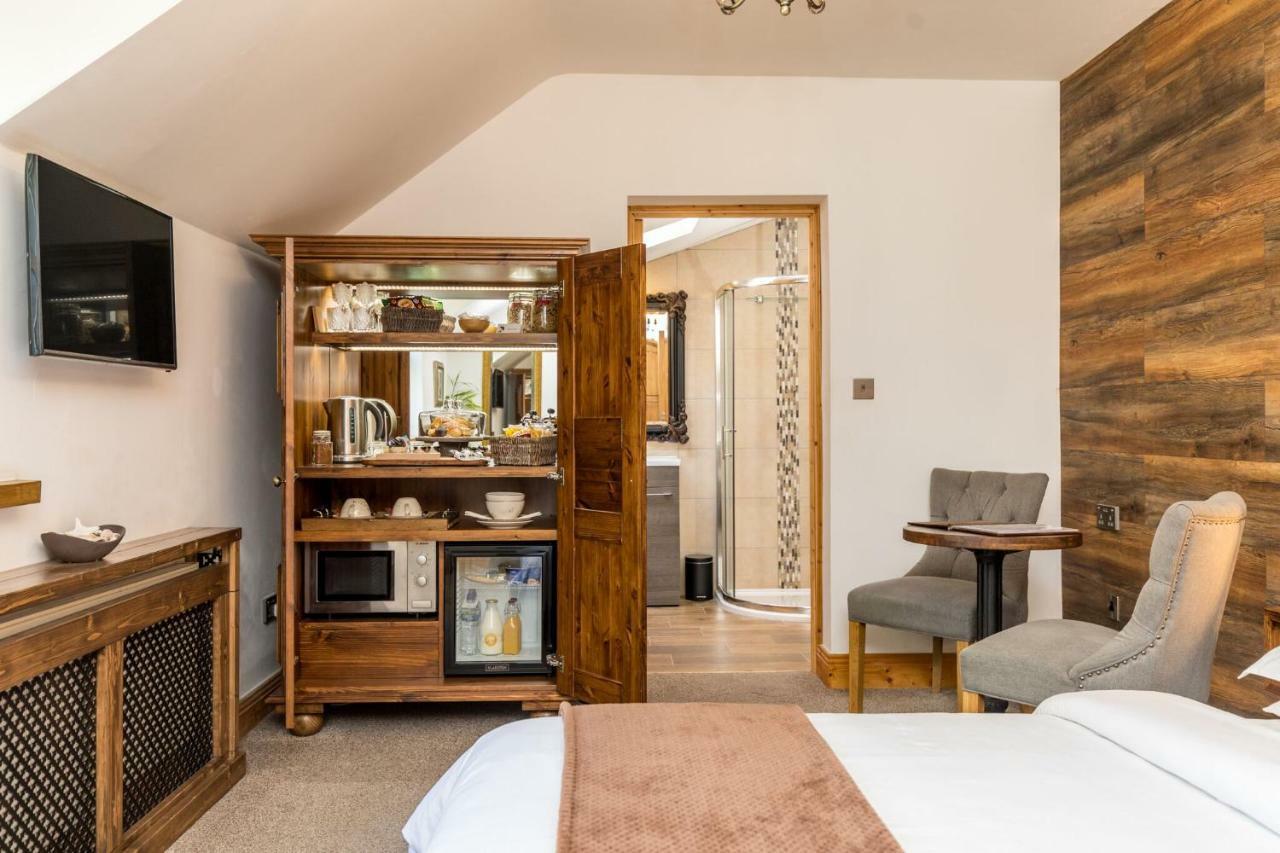 סוורדס Rose Cottage B&B מראה חיצוני תמונה